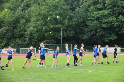 Leichtathletik konz u12 training aufwaermen 10