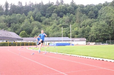 Leichtathletik konz u12 training lauf 09