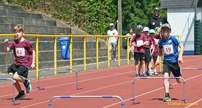 Kinderleichtathletik konz huerden 01