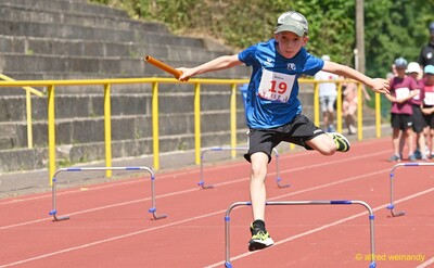 Kinderleichtathletik konz huerden 02
