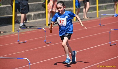 Kinderleichtathletik konz huerden 07