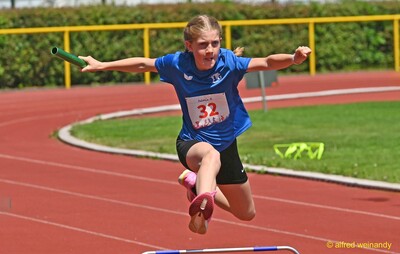 Kinderleichtathletik konz huerden 10