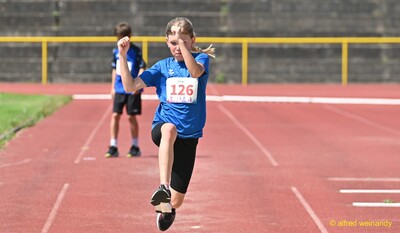 Kinderleichtathletik konz sprung 13