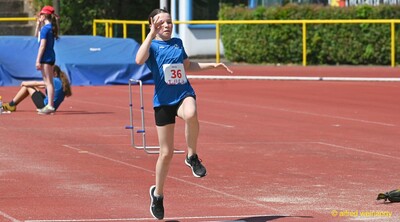 Kinderleichtathletik konz sprung 48
