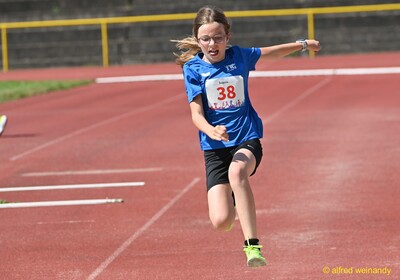 Kinderleichtathletik konz sprung 53